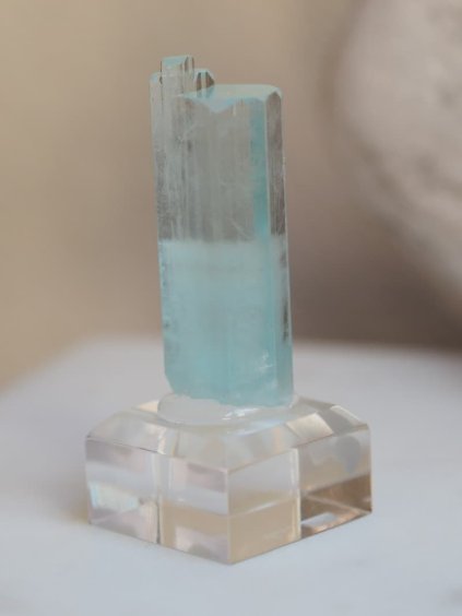 5 Akvamarin top Pakistan