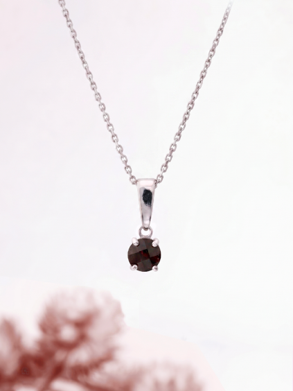 66141 granat privesek 0 65 g